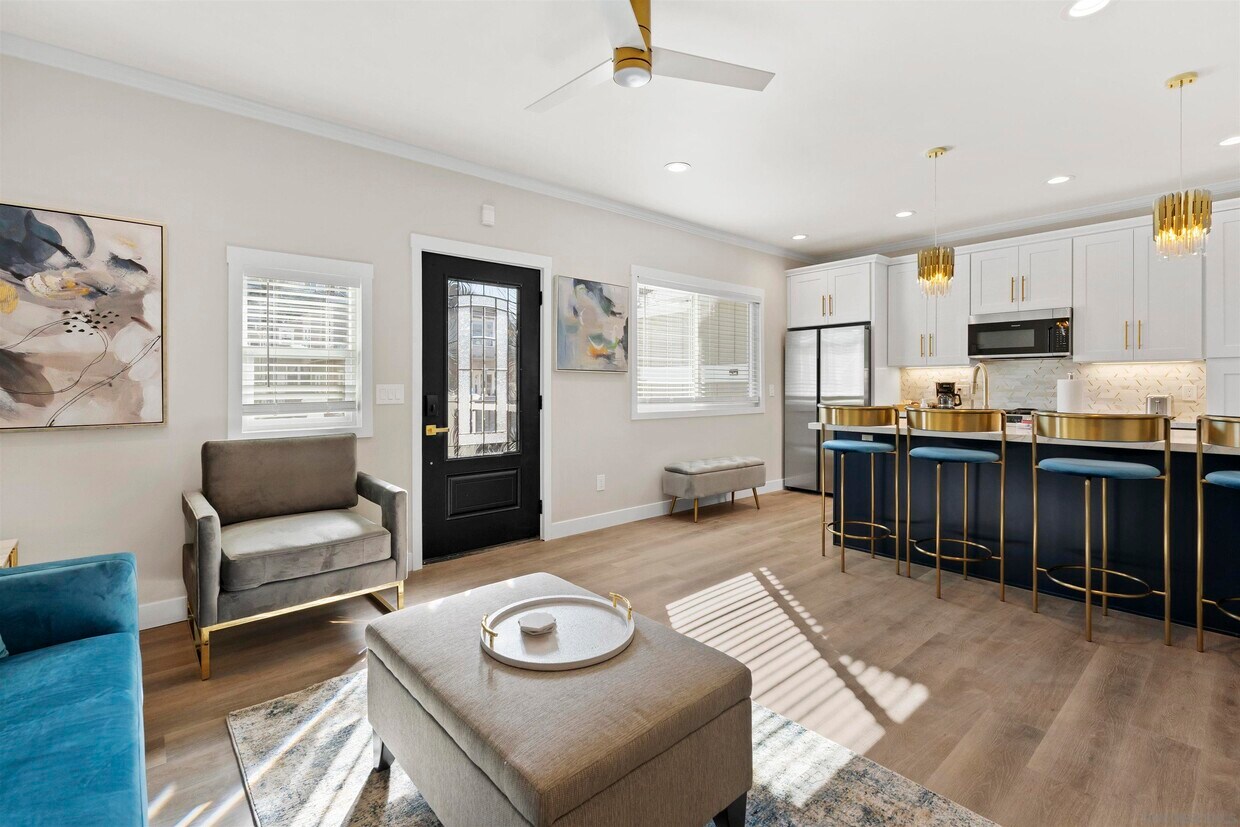 Foto principal - 3770 Third Ave