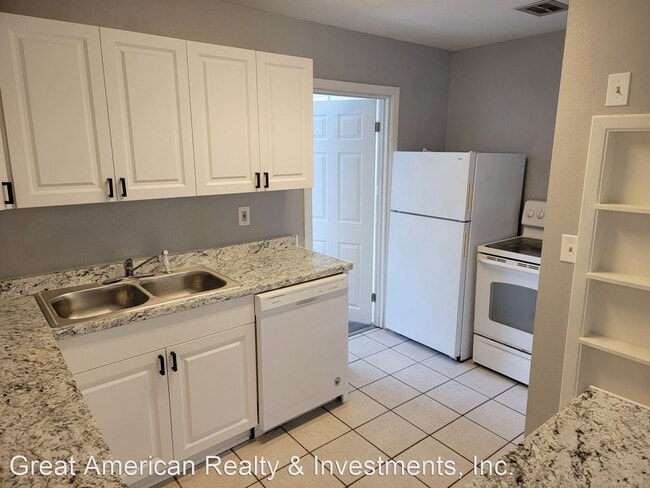Building Photo - 3 br, 2 bath House - 9345 N Elliot Way