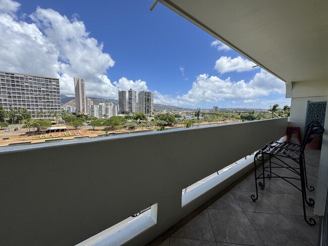 Photo - 2085 Ala Wai Blvd Townhome