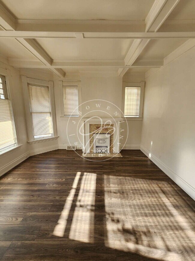 Foto del edificio - 1 bed 1st floor unit in South Toledo