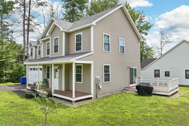 Building Photo - 8 Ashuelot Dr