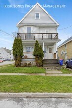 Building Photo - 152 Wildwood Pl