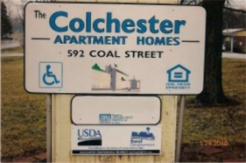 Primary Photo - 592 N Coal St