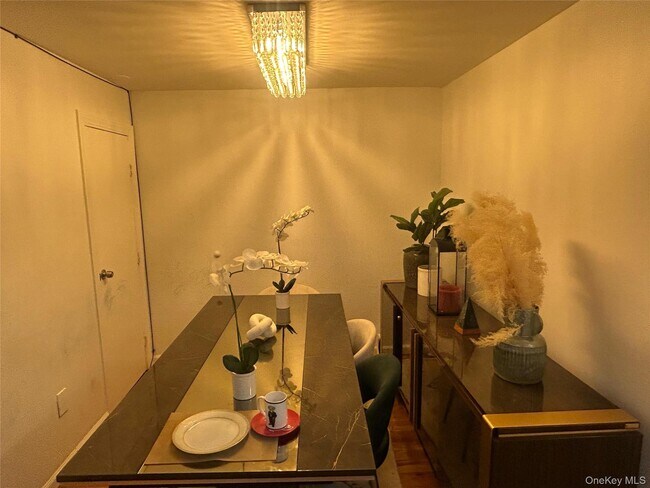 Foto del edificio - 264 Hosmer Ave