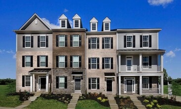 Building Photo - 2530 Lanham Hill Cir