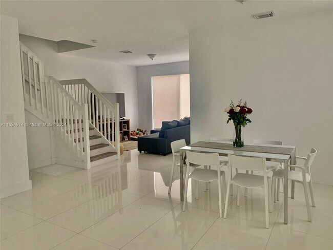 Foto del edificio - 11652 NW 77th Terrace