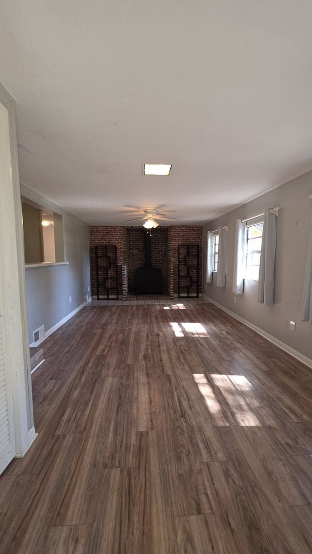 Foto del edificio - Quaint 3 Bedroom, one and a half bath home close to downtown St Augustine off SR 16