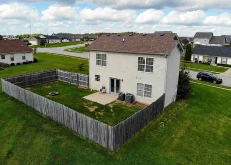 Building Photo - 428 Greathouse Dr