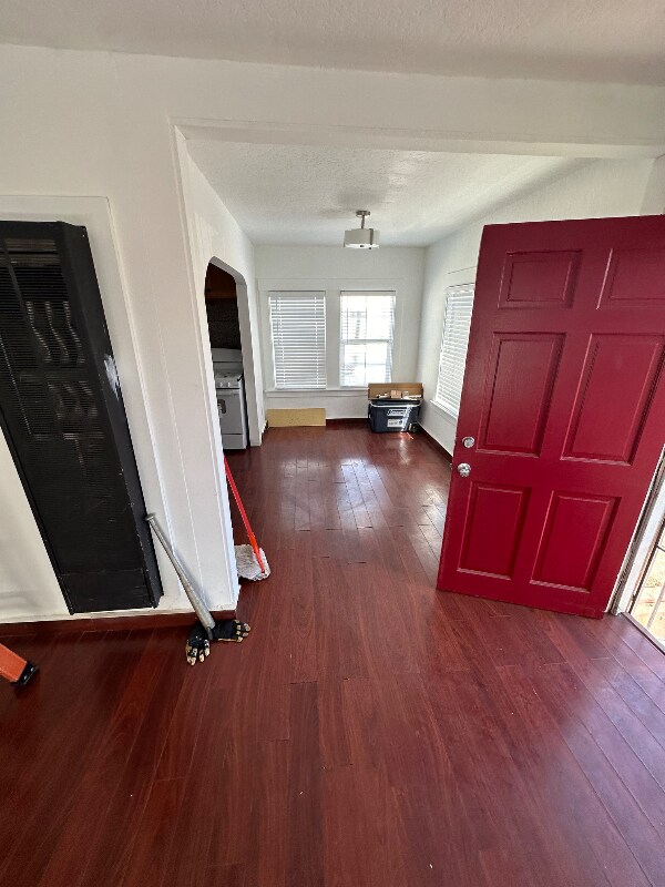 Building Photo - 22581 Pearl Ave
