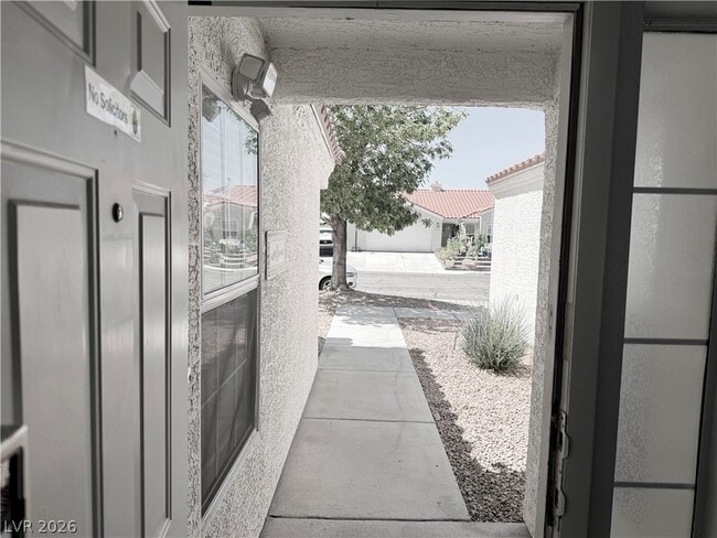 Building Photo - 4216 Totano Dr