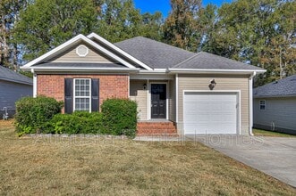 Building Photo - 2051 Sylvan Lake Dr