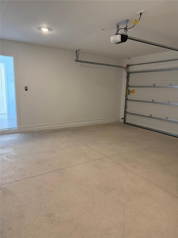 Foto del edificio - 3670 NE 30th Ter
