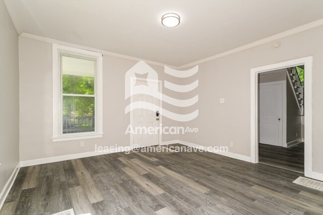 Building Photo - 8912 Huiskamp Ave
