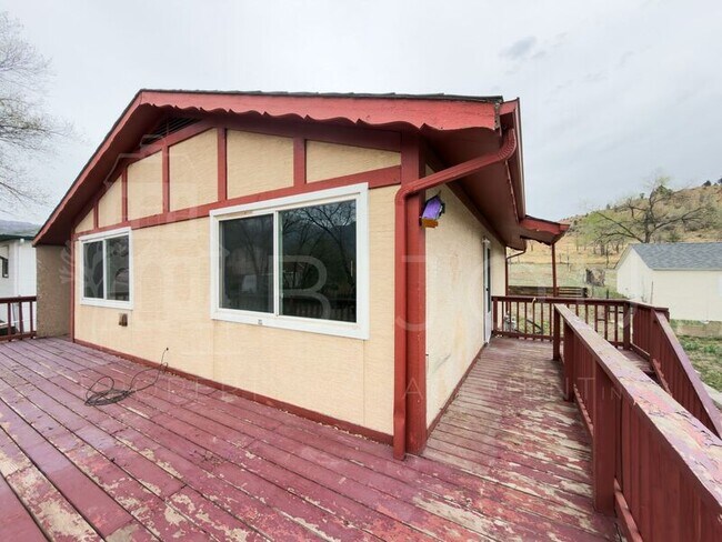 Foto del edificio - 3306 W Platte Ave