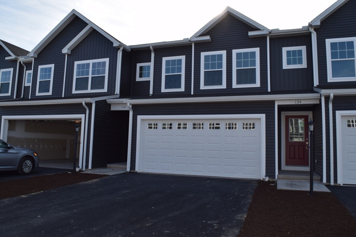 132 Veery Wy, Port Matilda, PA 16870 Townhome Rentals in Port Matilda PA