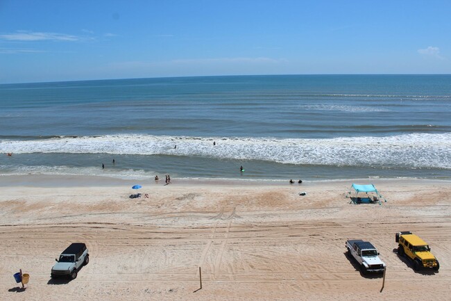 Foto del edificio - Ocean front 2 bed 2 bath condo