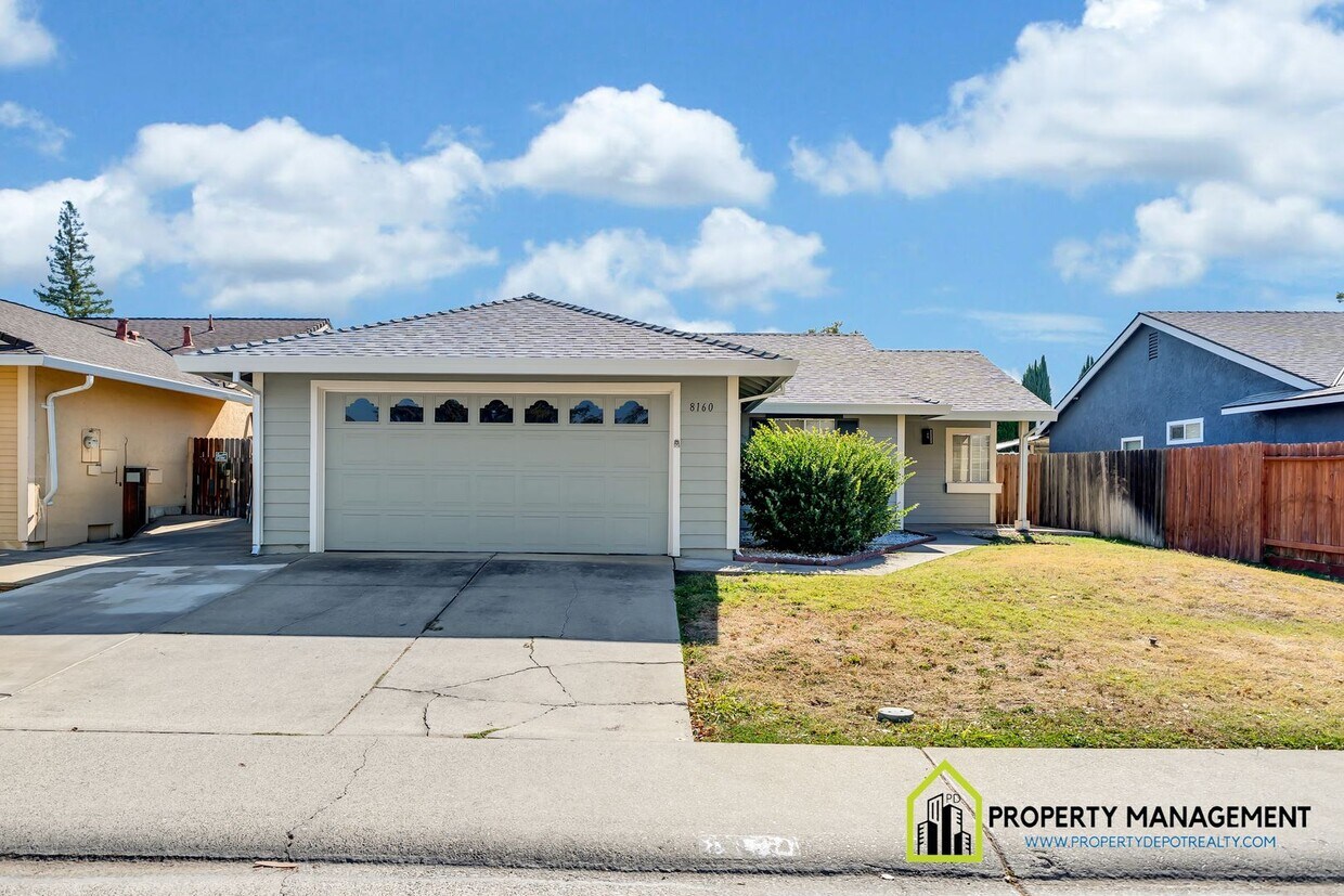 Foto principal - Beautifully Remodeled 3-Bedroom Home for Rent