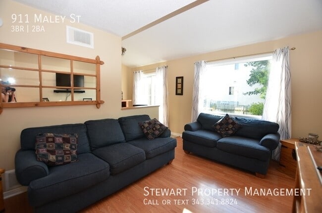 Building Photo - 911 Maley St
