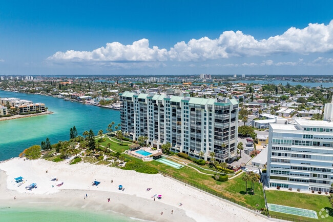 7100 Sunset Way St Pete Beach, FL - Envoy Point