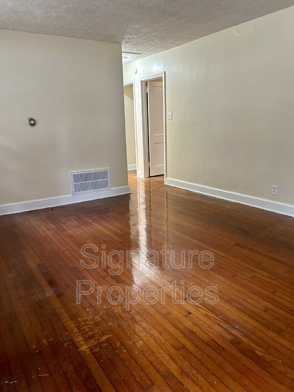 Foto del edificio - 1648 Rivermont Hts Rd