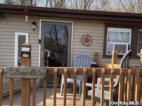 Foto del edificio - 721 Meadow Rd