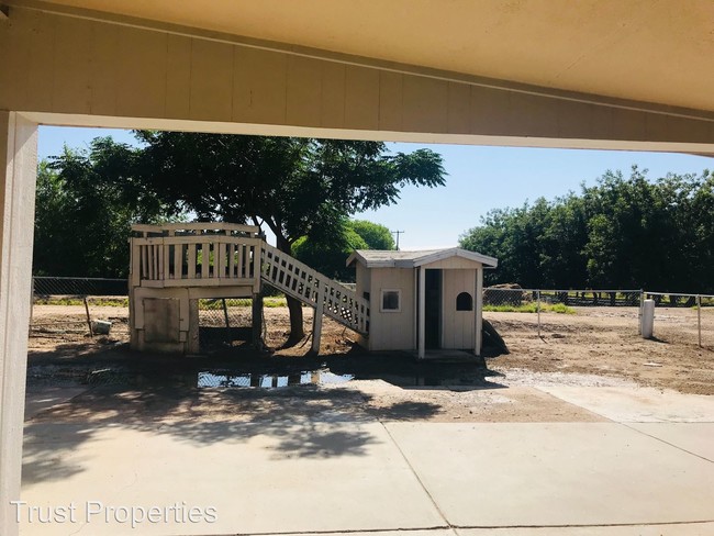 Building Photo - 4 br, 1 bath House - 1130 Highway 192