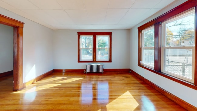 Photo - 897 Canterbury St. Roslindale House