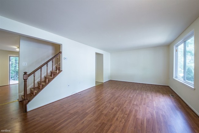 Building Photo - 14435 Pebble Hill Ln