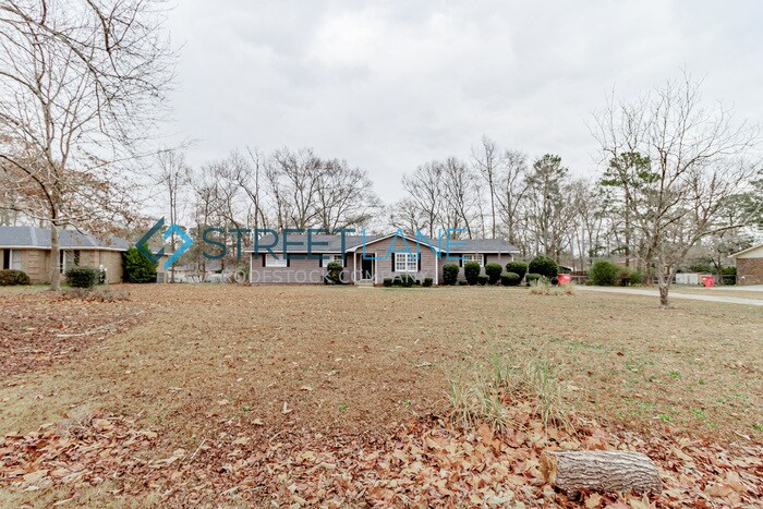 Primary Photo - SIGN LEASE BY 2/28 AND GET $250 OFF FIRST ...