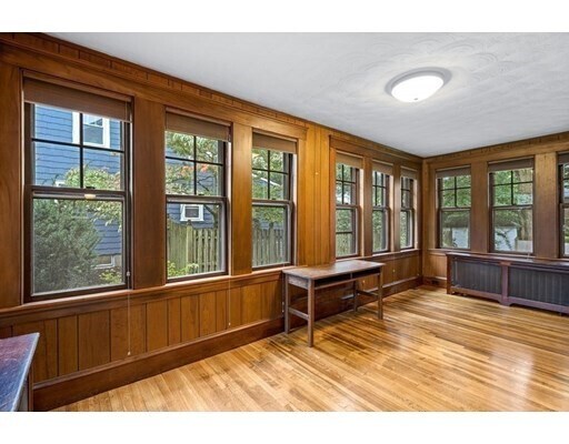 Building Photo - 154 Randlett Park