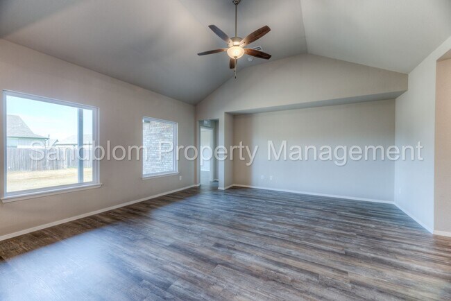 Building Photo - FOR LEASE | Bixby West | Available Now!