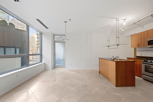 Foto del edificio - 510 W Erie St