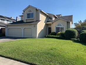 Building Photo - 1724 E Madison St