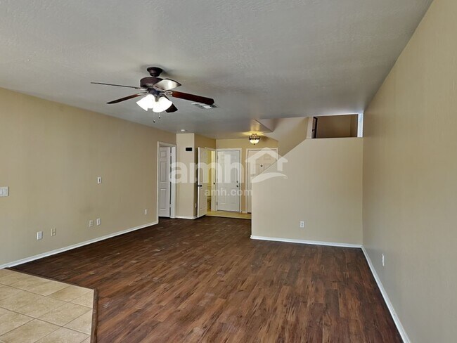 Foto del edificio - 12513 W Shaw Butte Drive