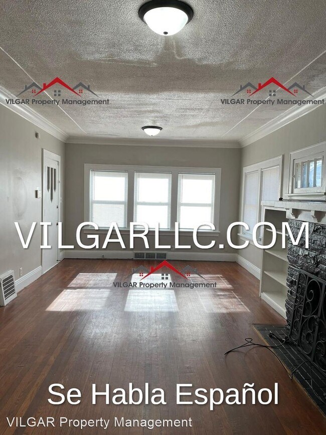 Foto del edificio - 3 br, 2 bath House - 230 E 43rd Ave.