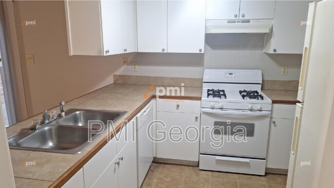 Foto del edificio - 1205 Oakplace Dr SW