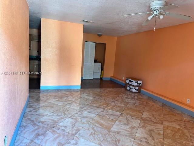 Foto del edificio - 5405 NW 23rd St