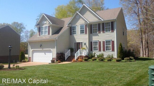 Foto del edificio - 4 br, 2.5 bath House - 313 OAK RIDGE DRIVE