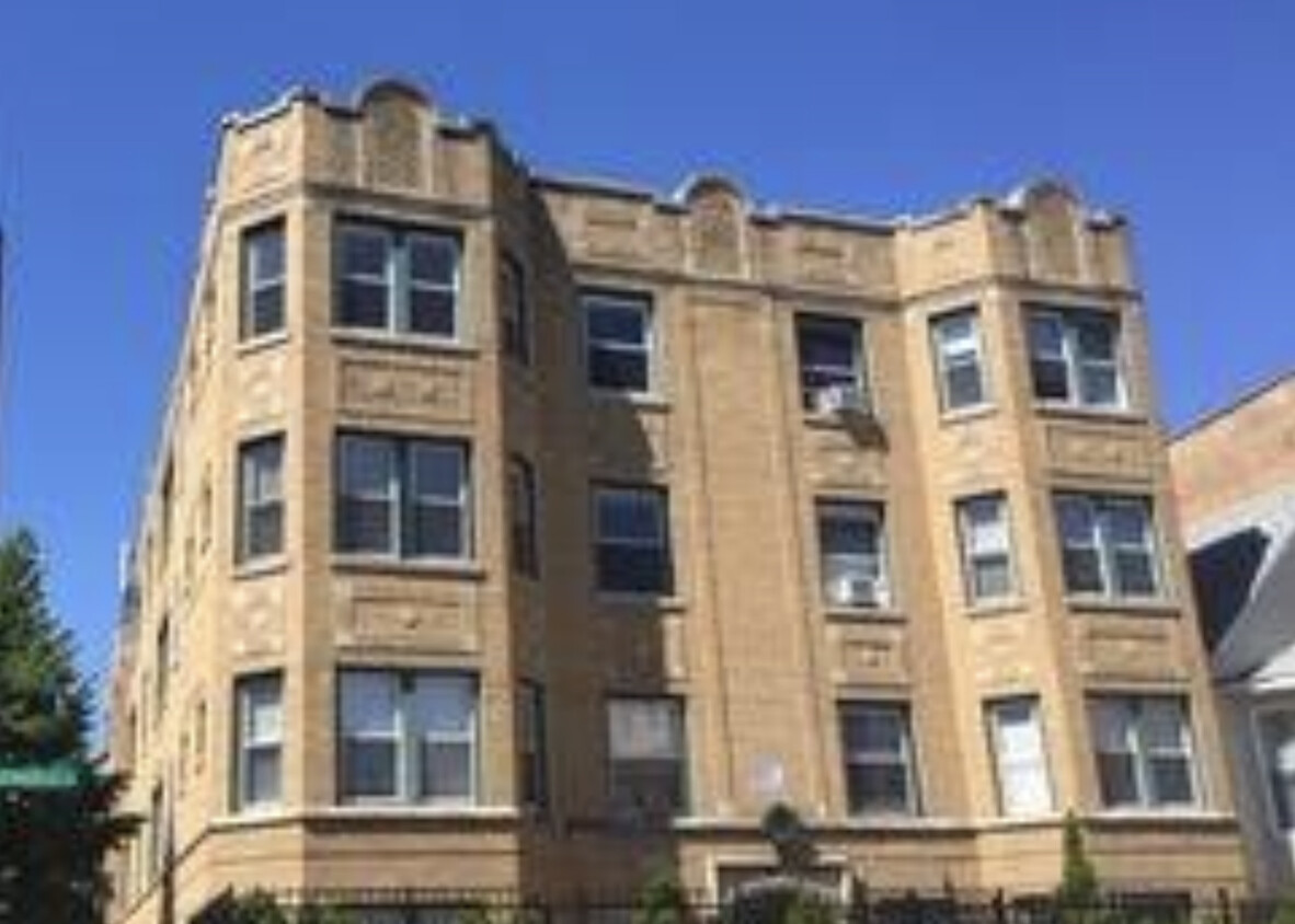 Primary Photo - 3578 W Lyndale St