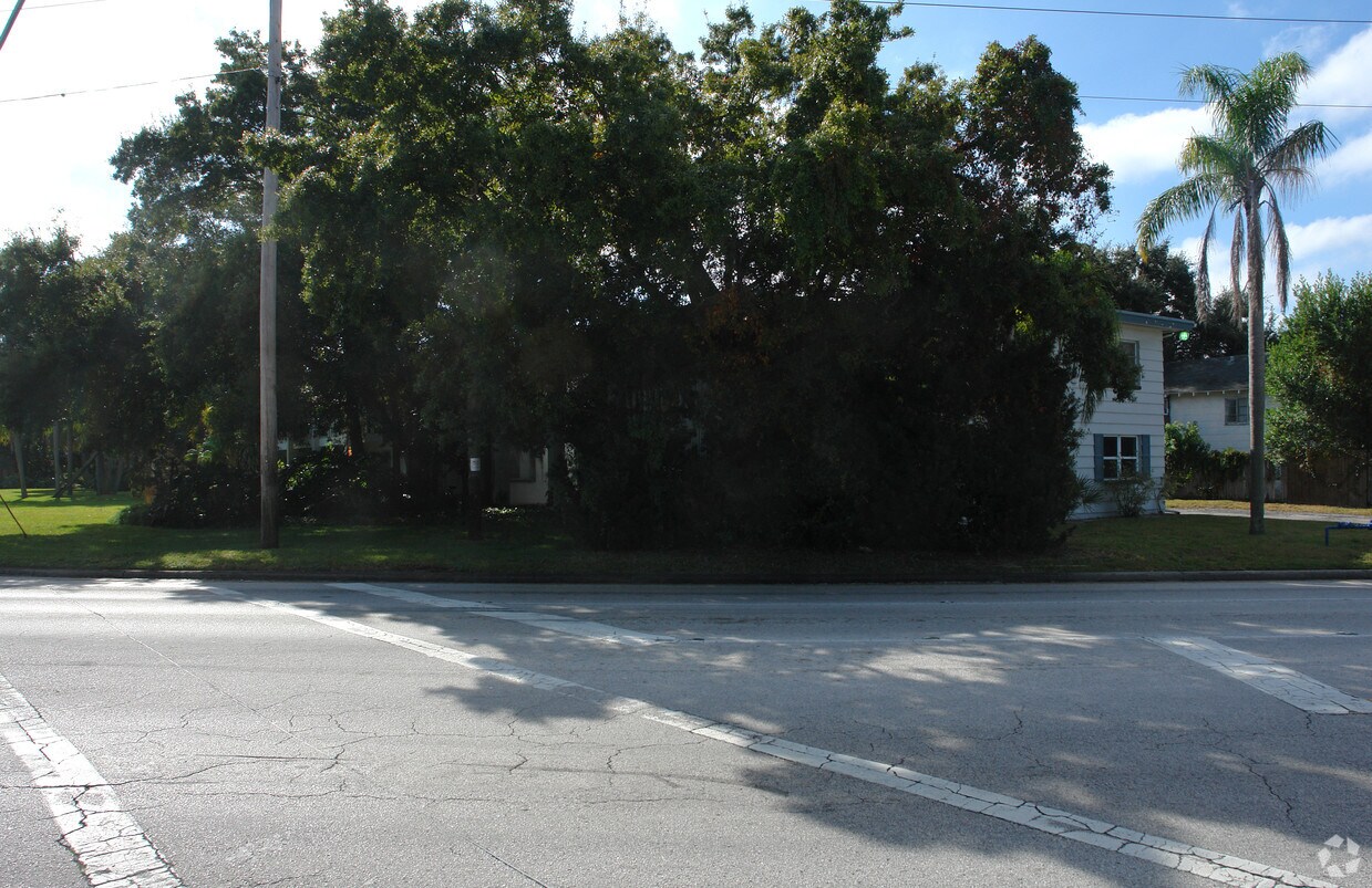Allendale Arms Apartments Saint Petersburg Fl Apartments Com