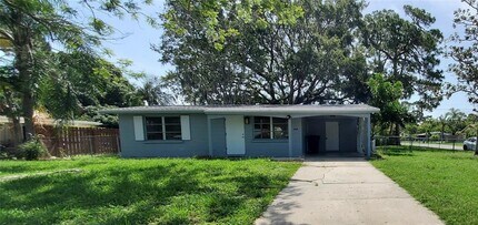 Building Photo - 5529 Nutmeg Ave