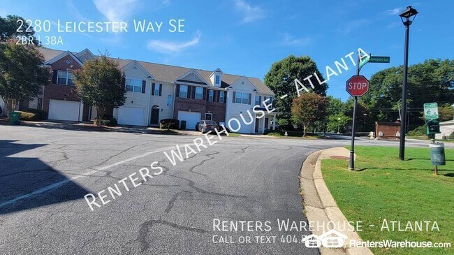 Building Photo - Spacious 2 Bedroom Townhome in SE Atlanta