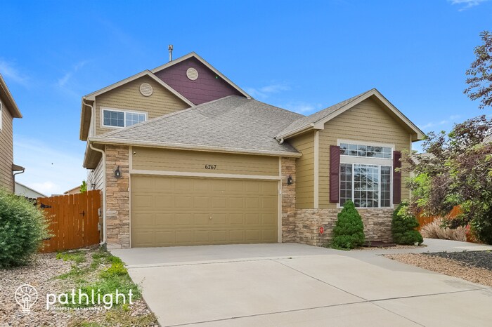 Foto principal - 6267 Elk Bench Trail, Colorado Springs, CO...