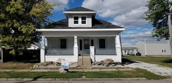 Primary Photo - *SELF SHOW AVAILABILITY* 414 W Monroe St