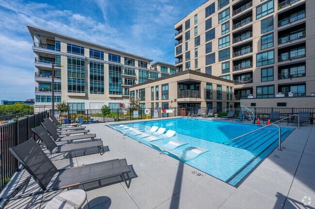 Piscina - Industry Indianapolis