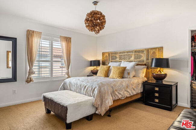 Foto del edificio - 3252 Park Ln