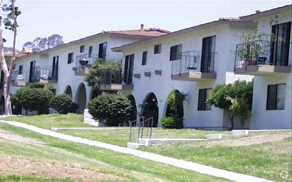 Foto del edificio - Parkside Villa Apartments