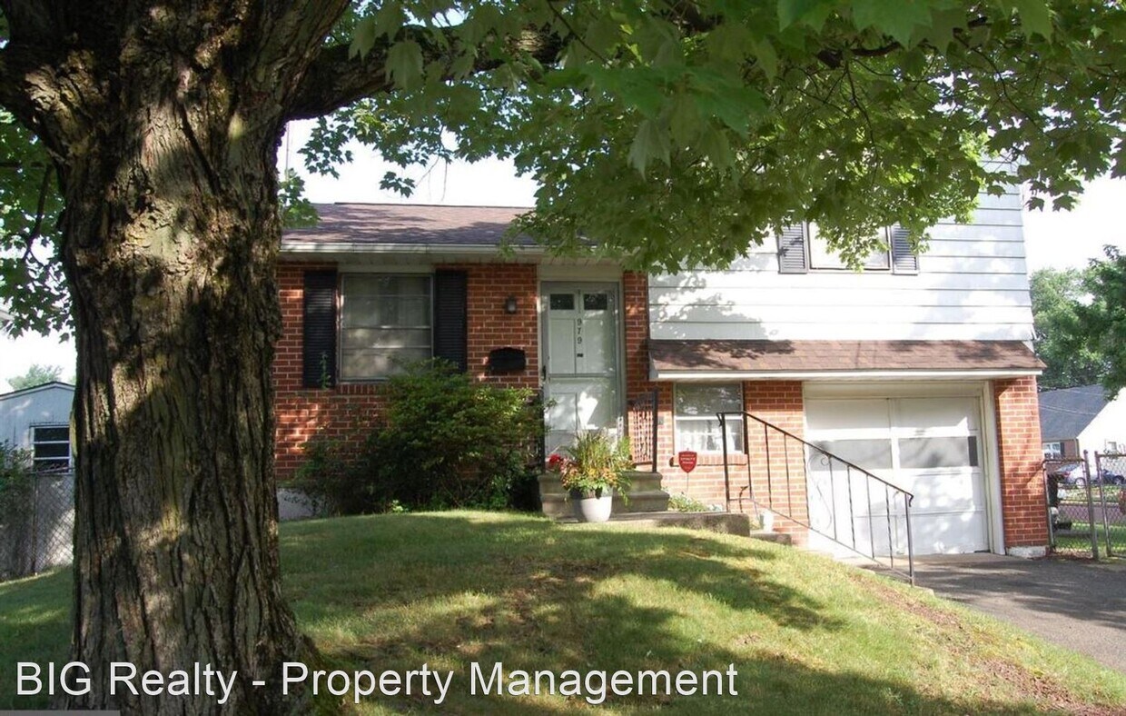 979 Glasgow St, Stowe, PA 19464 House Rental in Stowe, PA