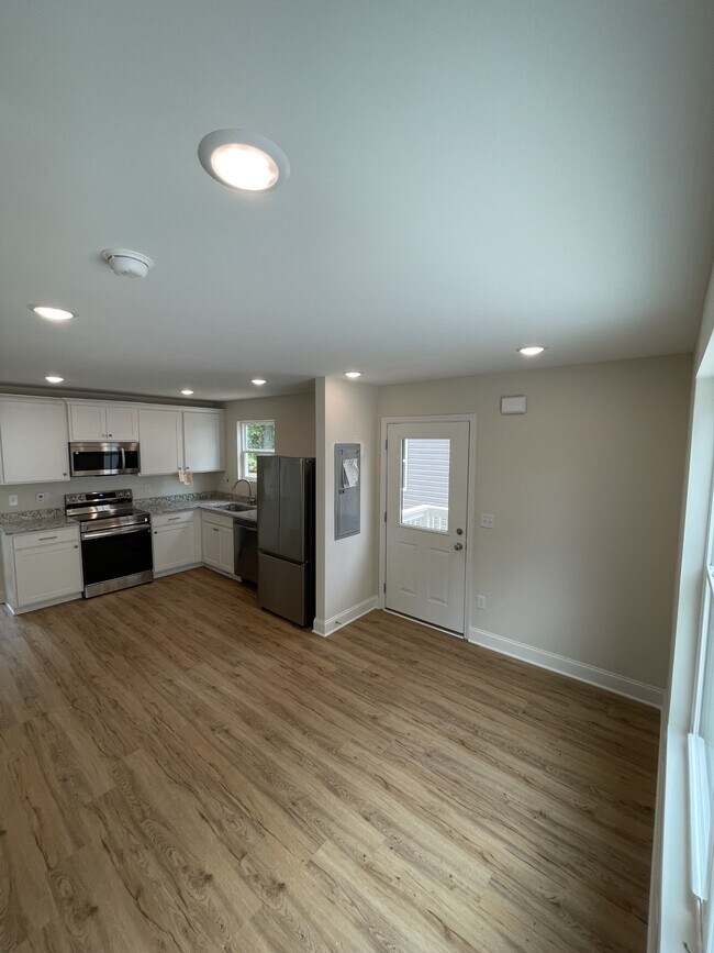 Foto del edificio - 1944 Lynnbrook Ave