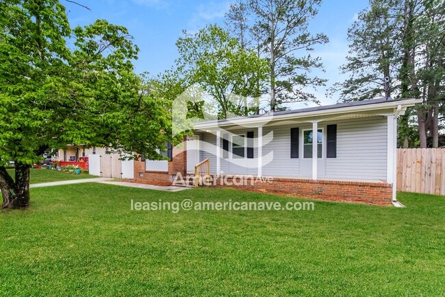 Building Photo - 670 Stoneykirk Dr